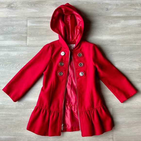 Beautiful red coat with hood - Picture 3 of 6